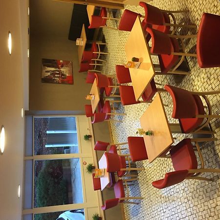 Haus Wangen Studio Burg Reuland Luaran gambar