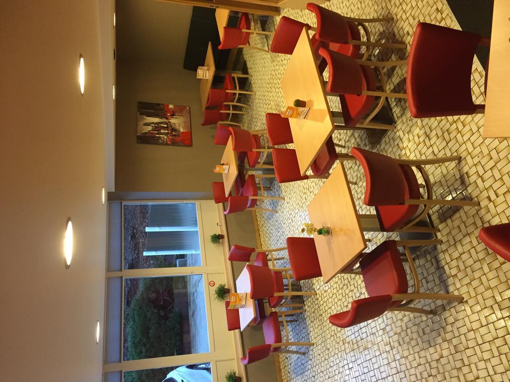 Haus Wangen Studio Burg Reuland Luaran gambar